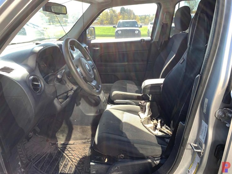 2014-jeep-patriot-image-5