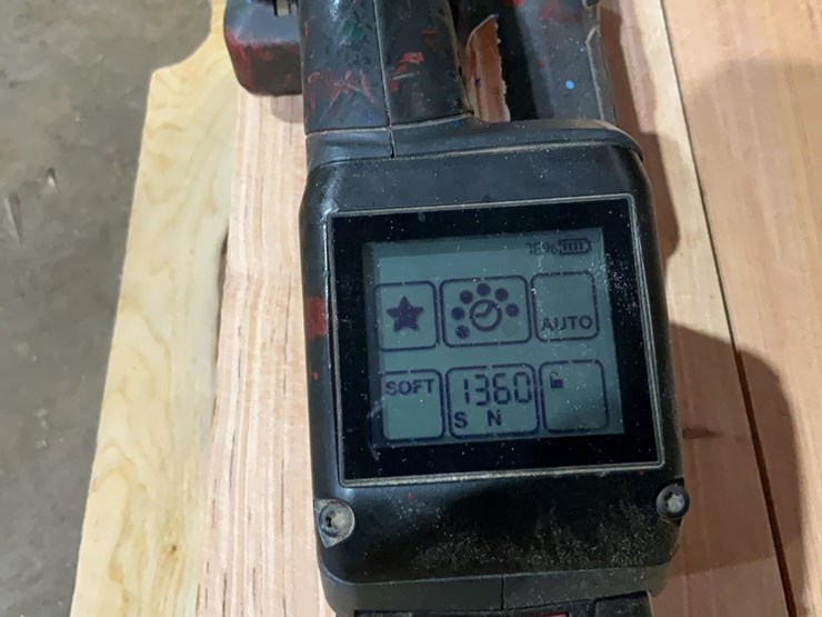 #109-•-signode-strap-sealing-tool-image-4