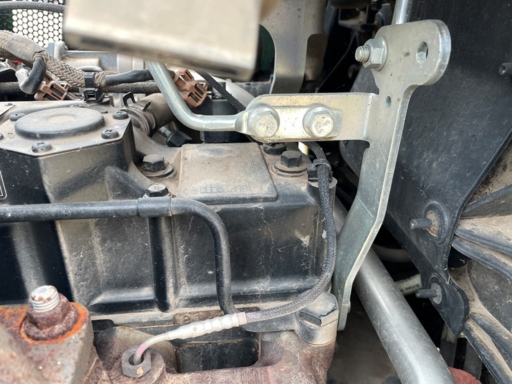 john-deere-3032e-image-62