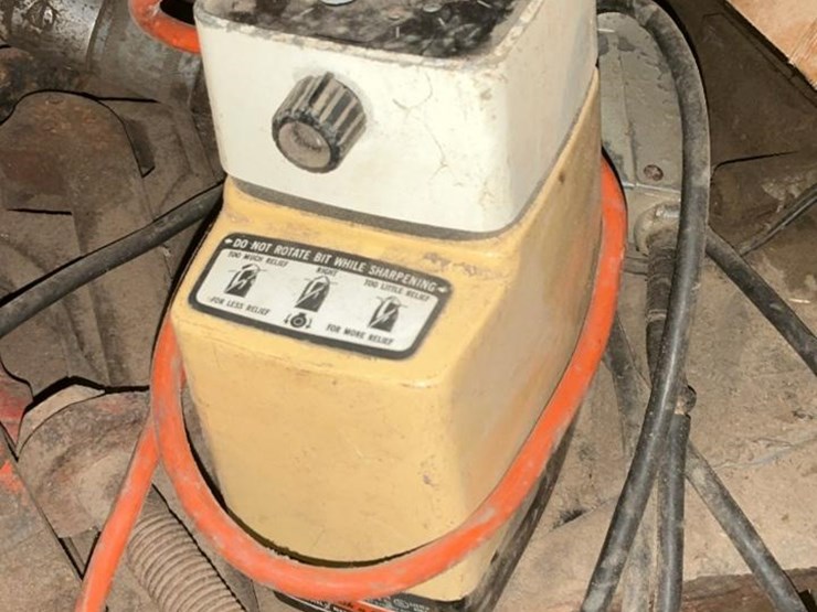 #762-•-roller-chains-and-miscellaneous-parts-image-11