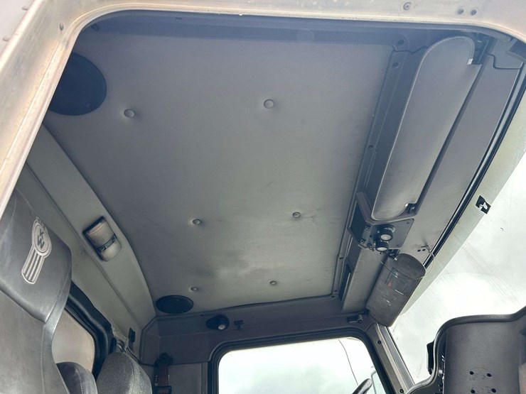 kenworth-t800-image-64