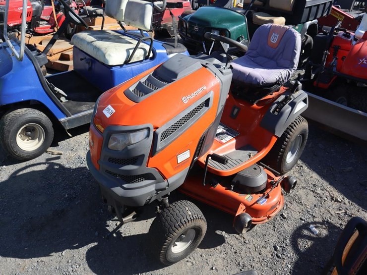 husqvarna-yth25k48-riding-mower-image-4