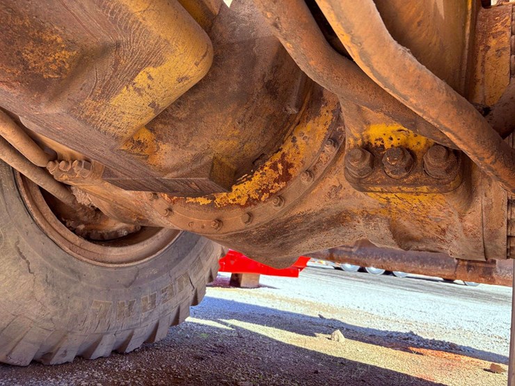 1981-caterpillar-773b-image-35