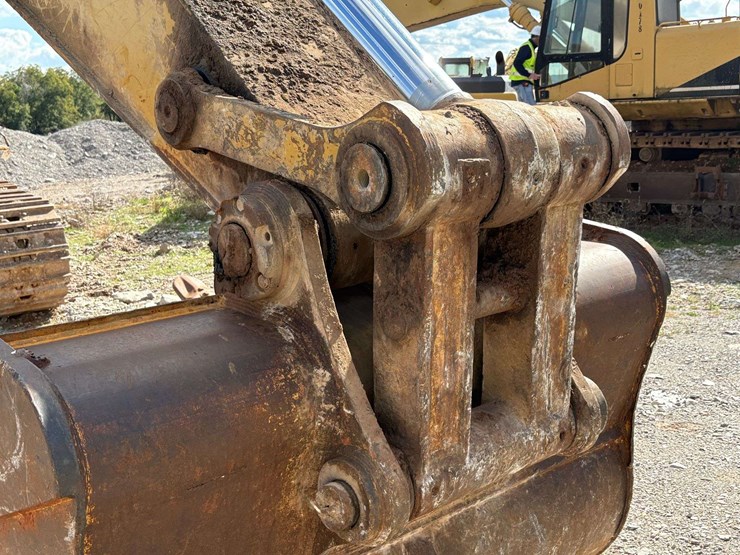 1999-caterpillar-375l-image-36