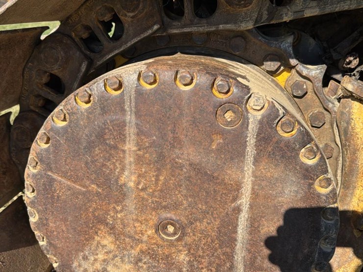 2008-deere-750j-xlt-image-20