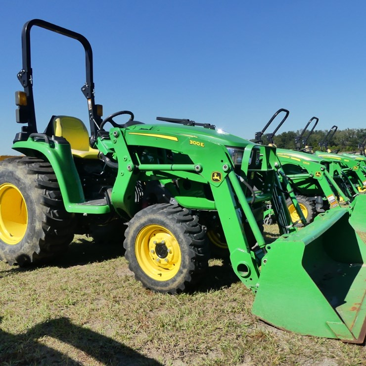 2021 JOHN DEERE 3025E