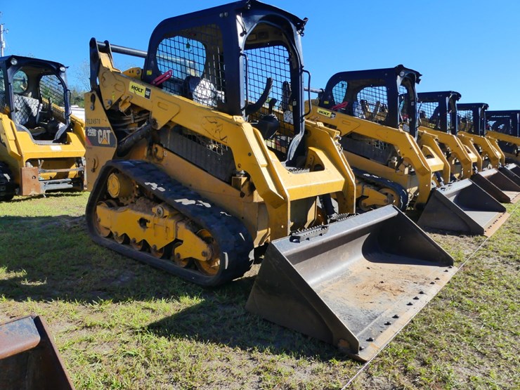 2019-caterpillar-259d-image-2