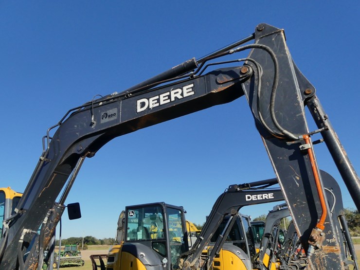 2018-deere-85g-image-10