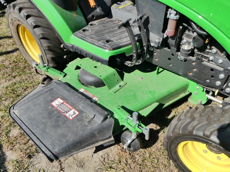 2025-john-deere-1025r-image-7