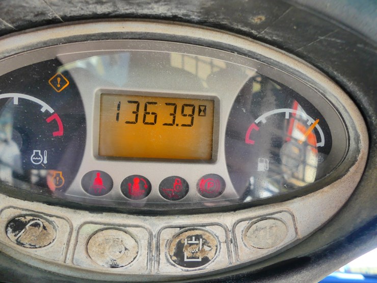 2018-bobcat-t590-image-17