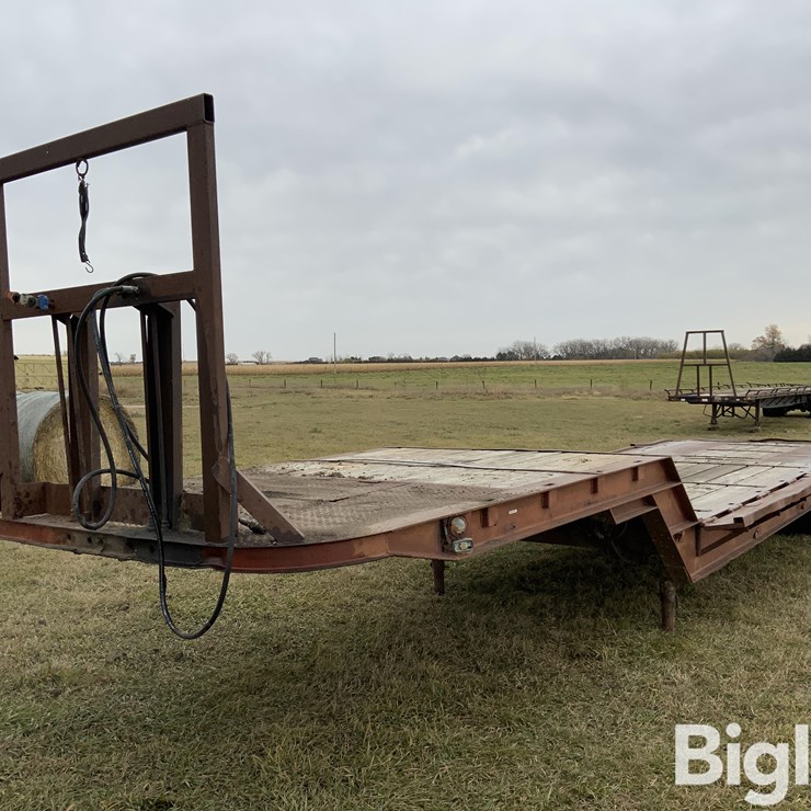 1973 Schwartz T/A Lowboy Trailer