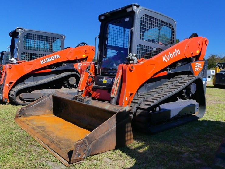 2021-kubota-svl97-2-image-1
