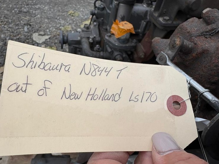 new-holland-ls170-image-6