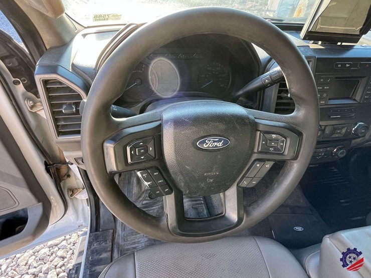 2017-ford-f550-xl-image-73