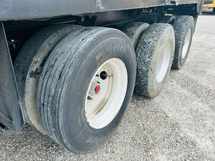 1999-western-star-4964fx-image-11