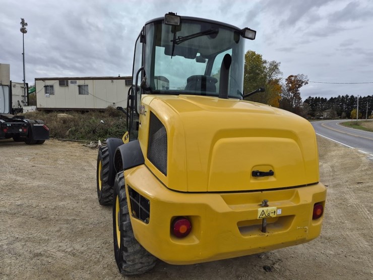 new-holland-w80c-image-14