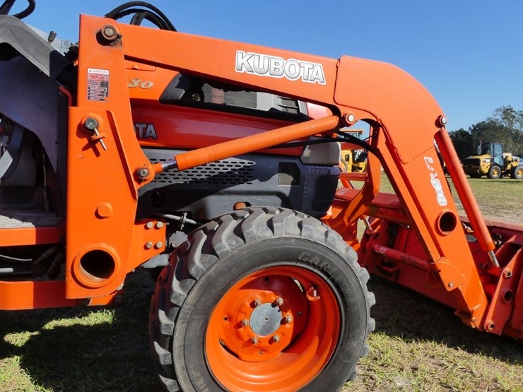 2005-kubota-l3130-image-11