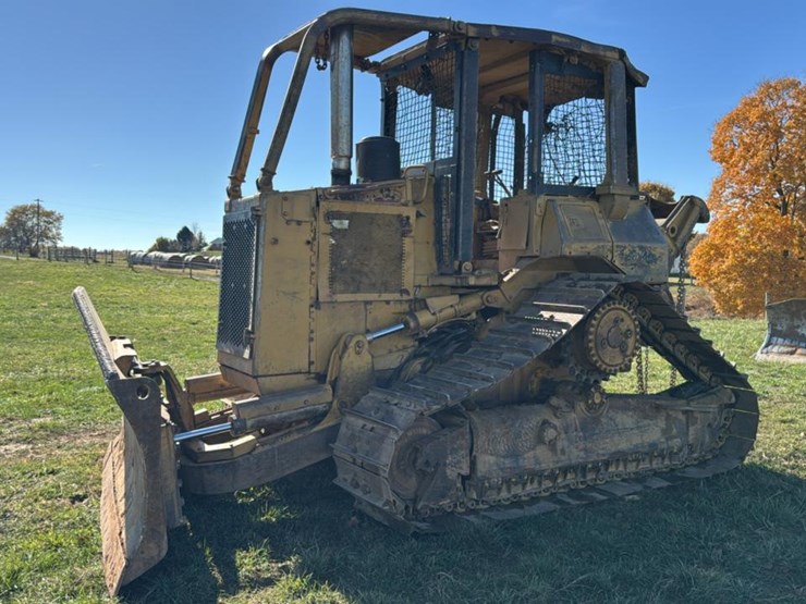 1989-caterpillar-d4h-image-1