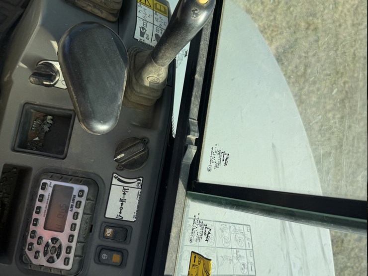 2021-bobcat-e42-image-8