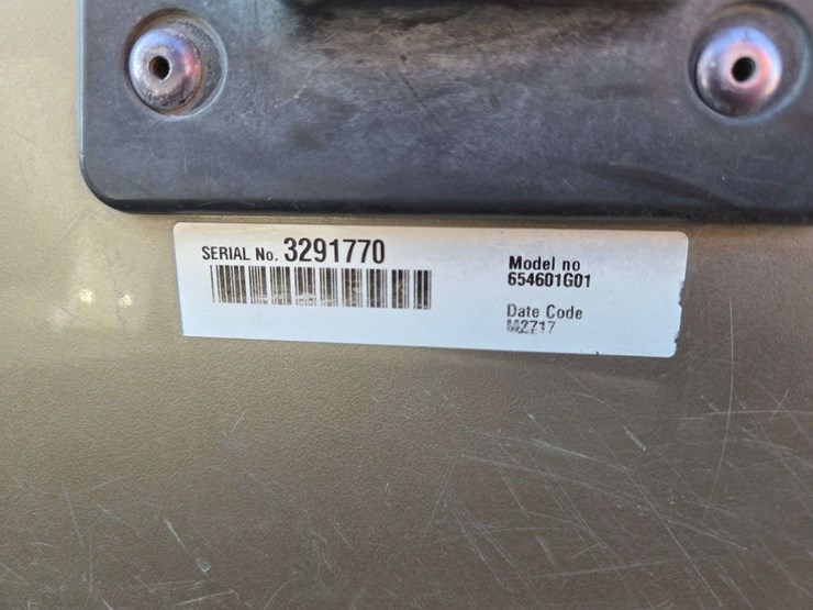 2017-e-z-go-txt-elite-lithium-golf-cart-image-17