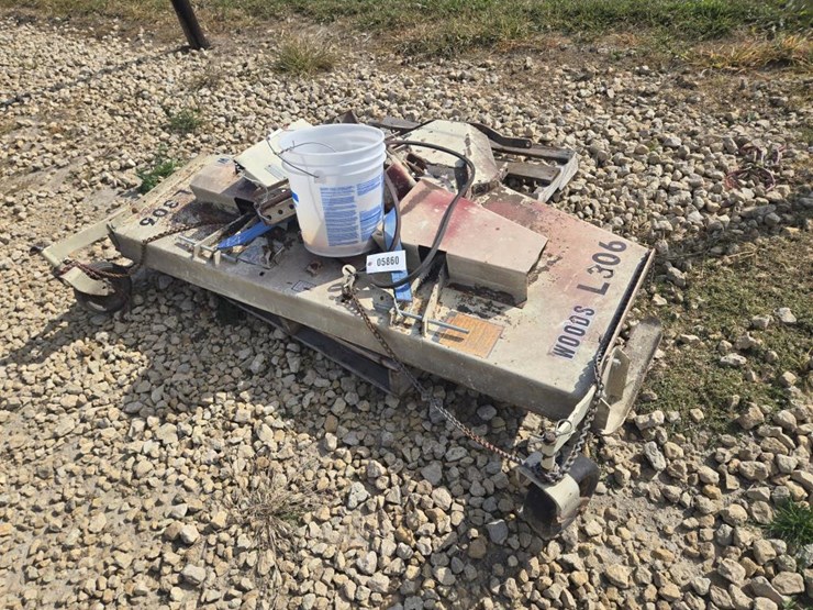 #5860-•-woods-5'-mower-image-1