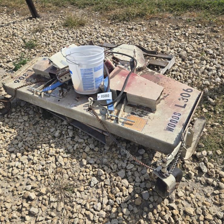 #5860 • WOODS 5' MOWER