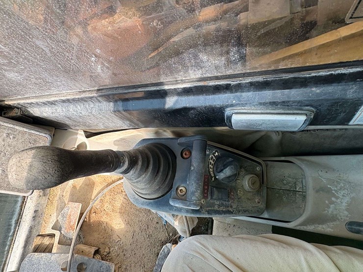 1998-caterpillar-375l-image-57