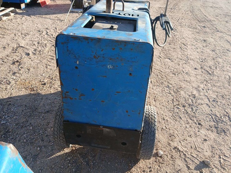 miller-bobcat-225-image-6