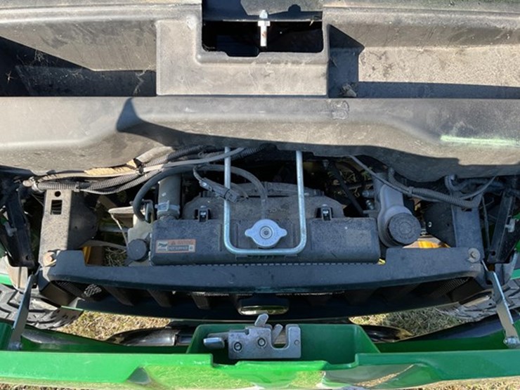 2016-john-deere-gator-hpx-image-15