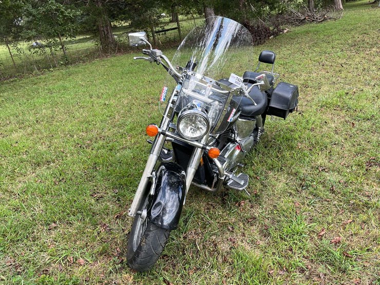 1998-honda-vt1100c3-shadow-aero-motorcycle-image-15