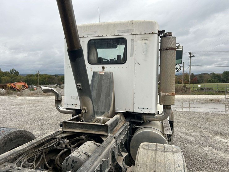 kenworth-t800-image-89