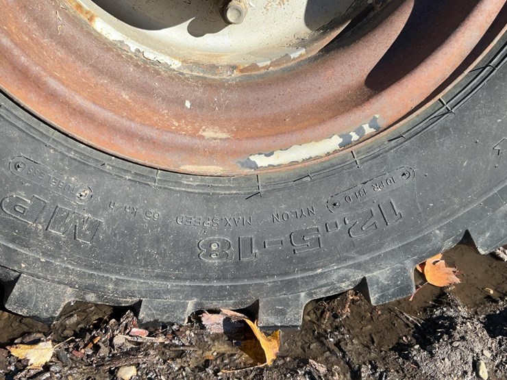 2011-wacker-neuson-750t-image-27