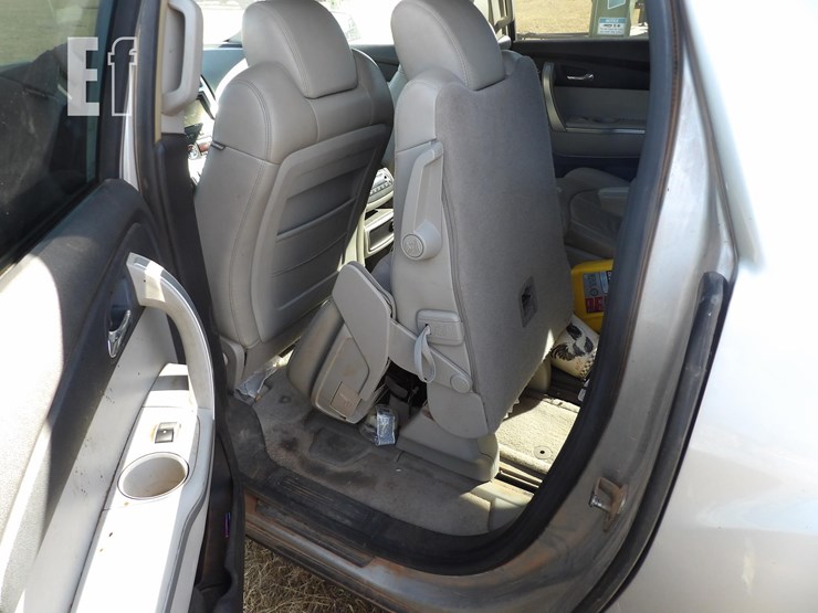 2008-gmc-acadia-image-8