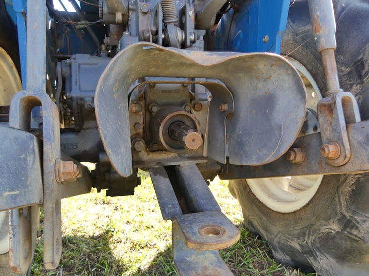 new-holland-tc21d-image-6