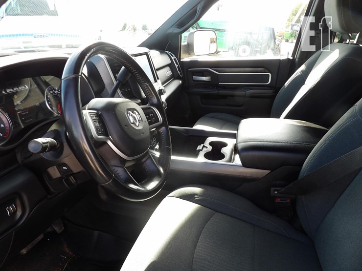 2022-dodge-2500-image-13