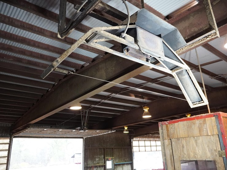 #116-•-cleereman-track-and-frame-image-22