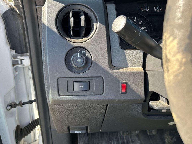 2011-ford-f150-image-14