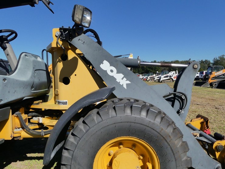 2014-deere-304k-image-9