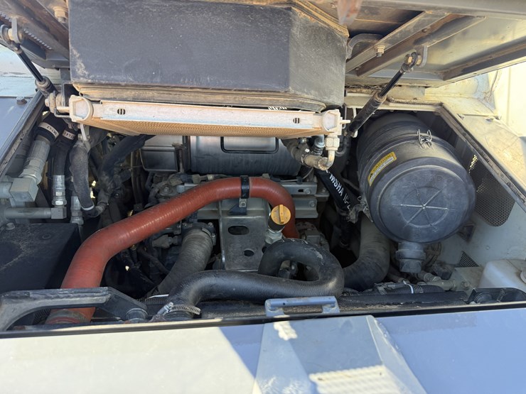 takeuchi-tl12r2-image-7