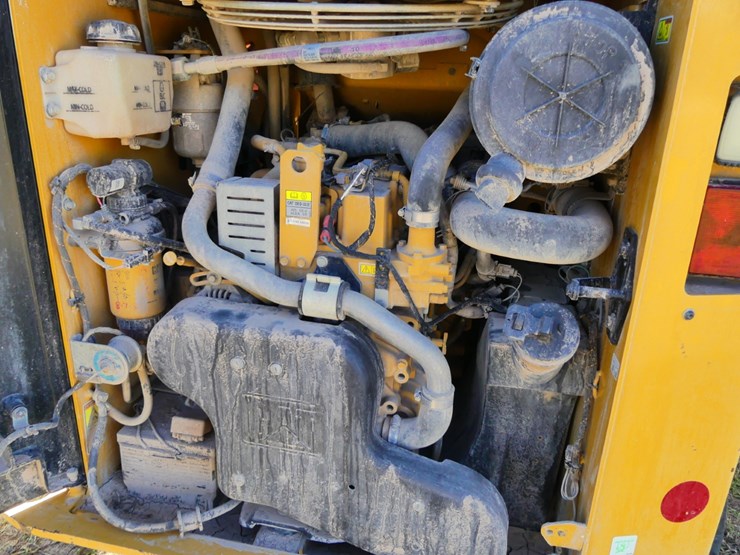 2022-caterpillar-259d3-image-9