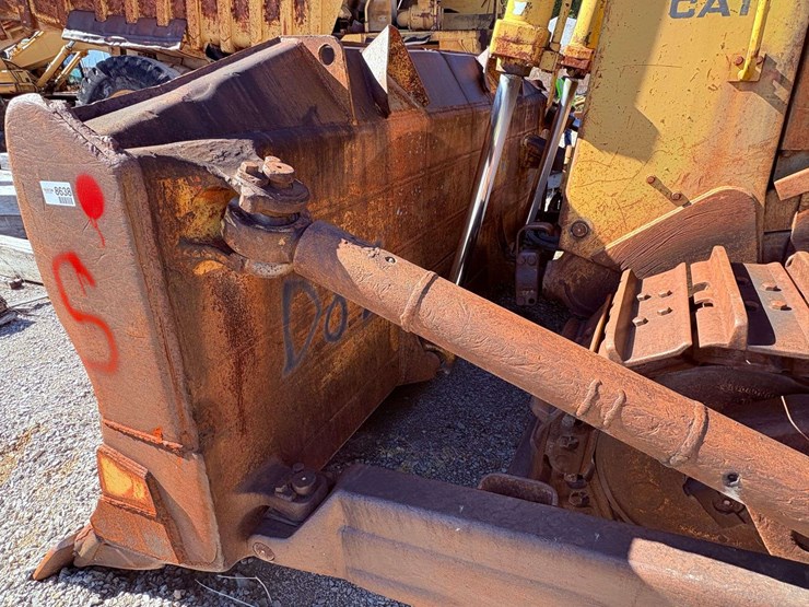 1985-caterpillar-d8l-image-23