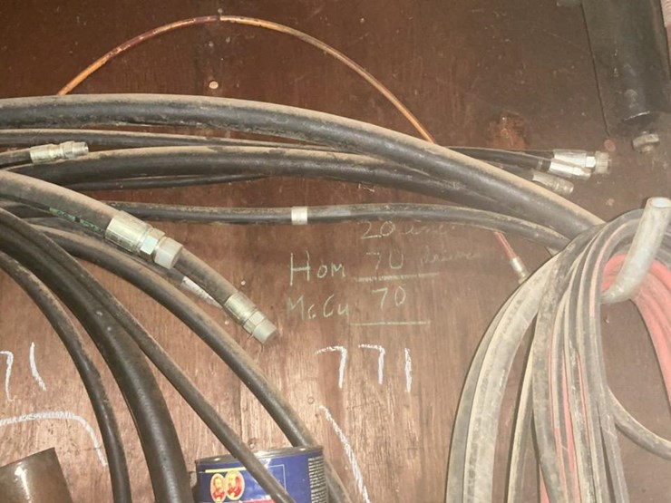 #771-•-assorted-hydraulic-hoses-image-11