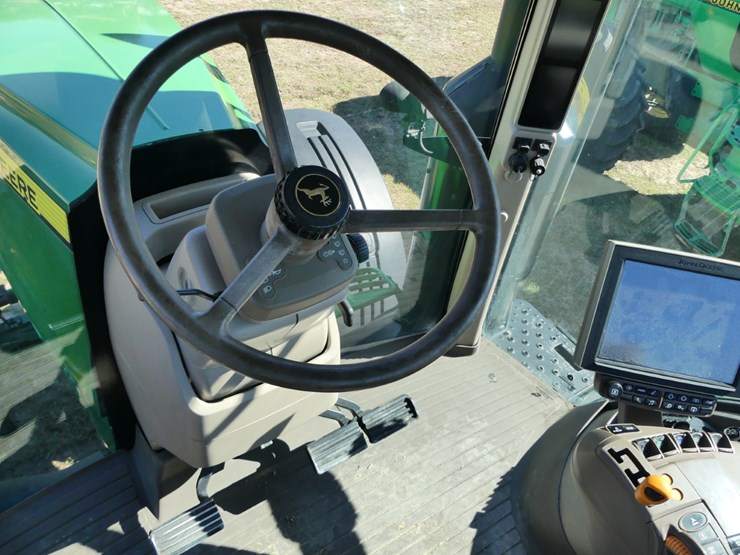 2020-john-deere-7230r-image-16