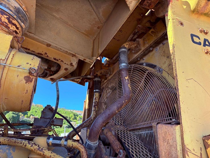 1984-caterpillar-d9l-image-33