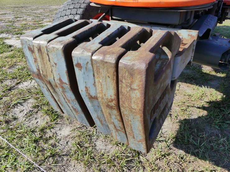 2018-kubota-l4701-image-11