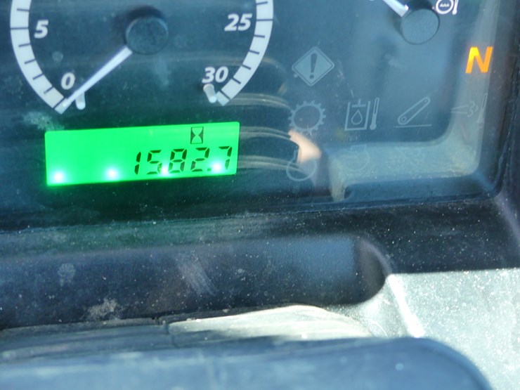 john-deere-5075e-image-17