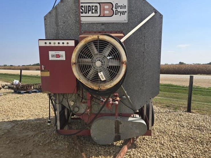 #5859-•-super-b-160-bu.-grain-dryer-image-2