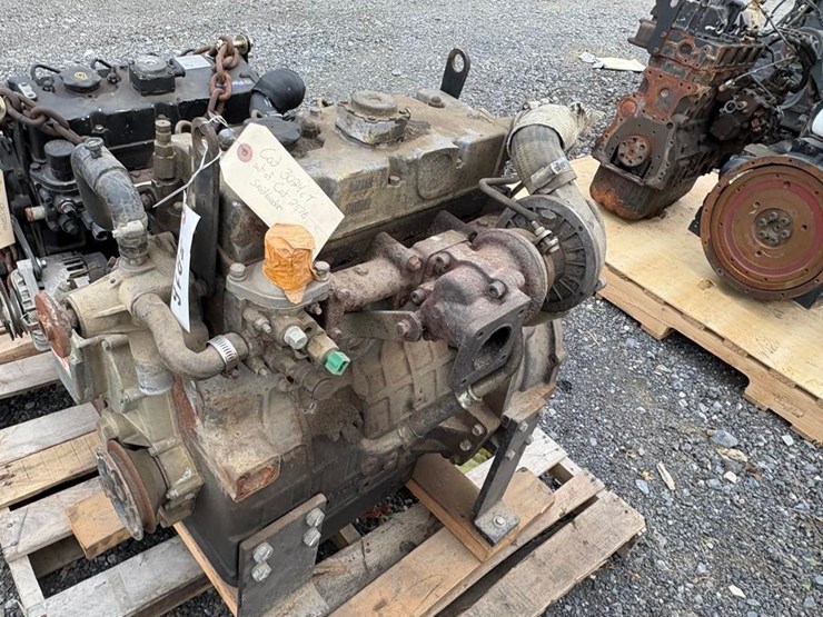 caterpillar-257b-image-3