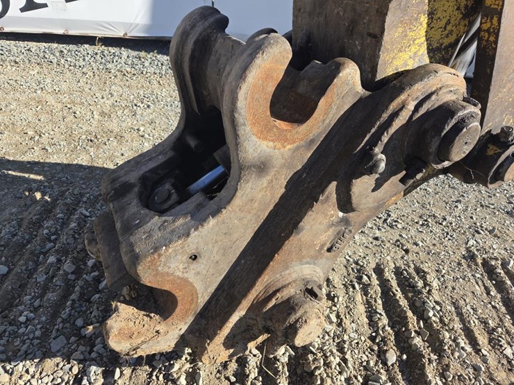 komatsu-pc400-image-11