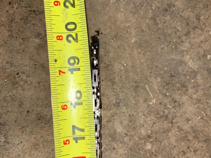 #105-•-husqvarna-chainsaw-image-9